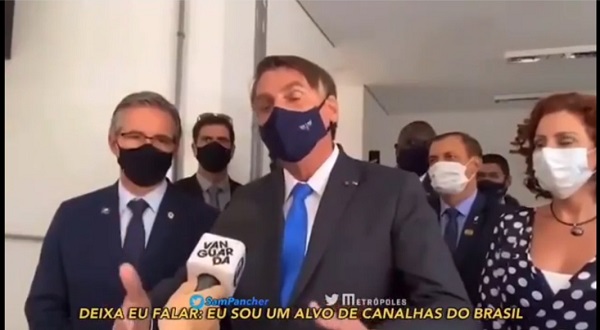 Bolsonaro manda jornalistas 